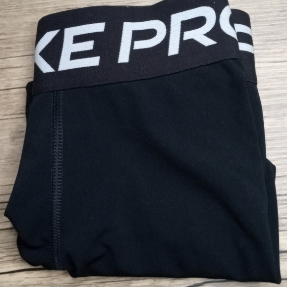 Nike pro shorts 🖤 - Picture 1 of 5